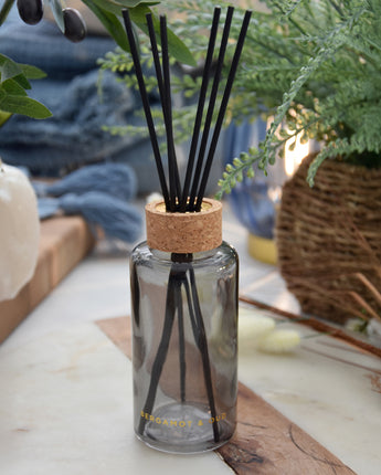 Luxurious Tall Round Reed Diffuser with Bergamot & Oud Scent