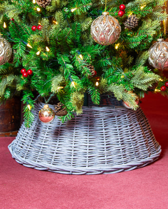 Rustic Elegant: Grey Wicker Christmas Tree Skirt