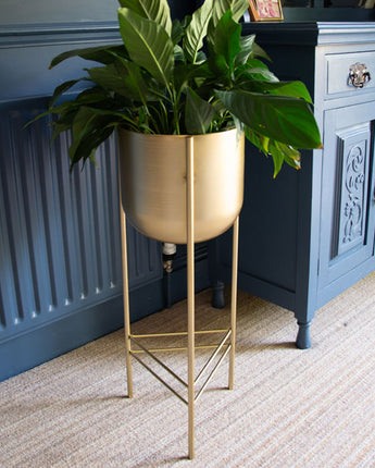 Chic Gold Metal Planter with Stylish Stand